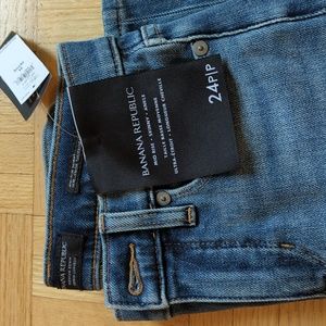 Banana Republic mid rise skinny jeans